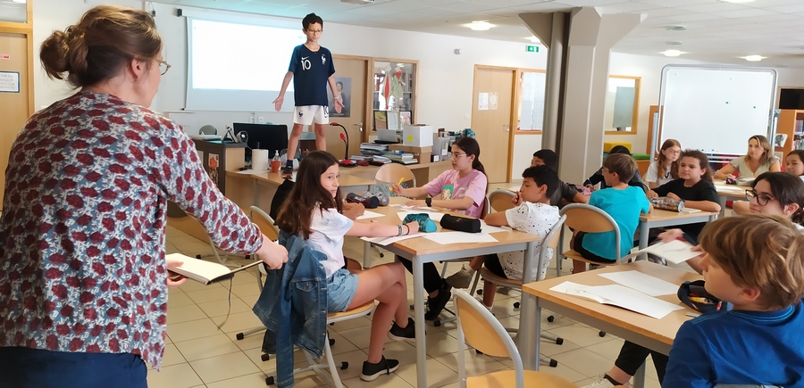atelier_marie_caudry_juin_05.jpg Thumbnail