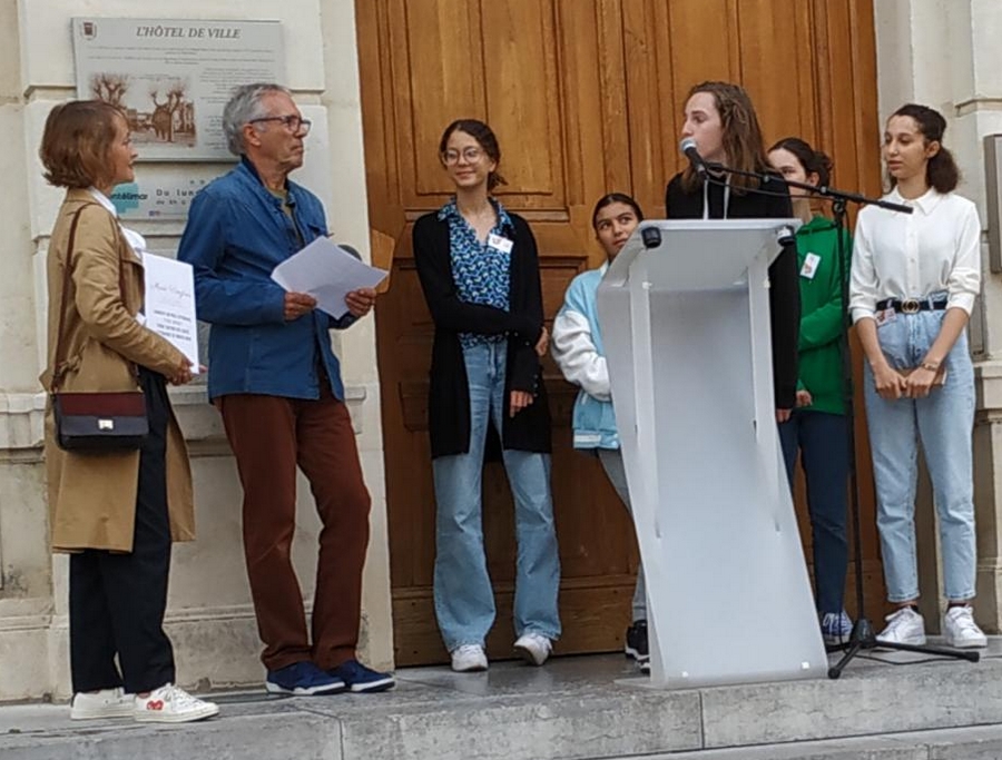 comite_ado_remise_du_prix_c_est_super.jpg Thumbnail