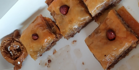 gateau_maman_sara2.jpg Thumbnail